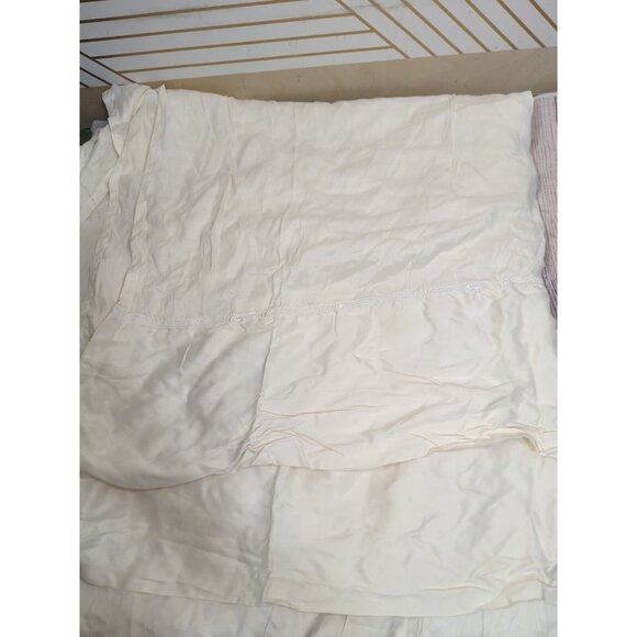 FISHER FINERY Beige Cream Queen Flat Sheet With Embroidery - Picture 6 of 6